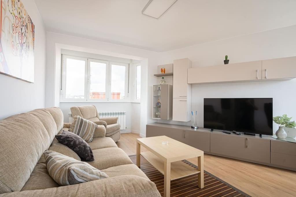 Myhousespain - Moderno Piso Frente Al Mar Gijón Eksteriør billede