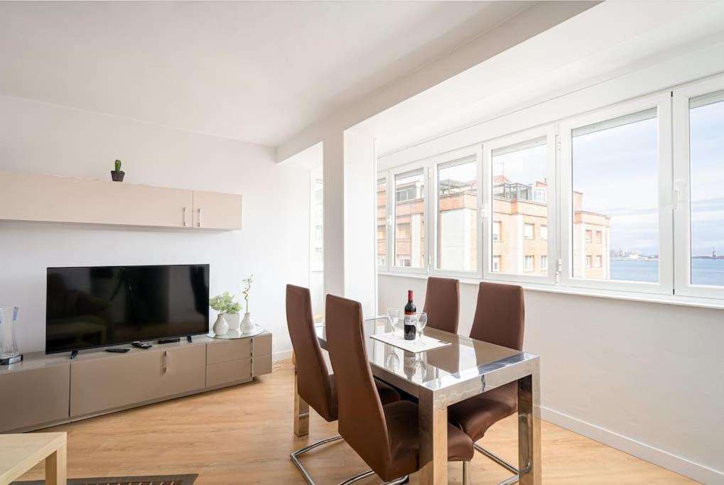 Myhousespain - Moderno Piso Frente Al Mar Gijón Eksteriør billede