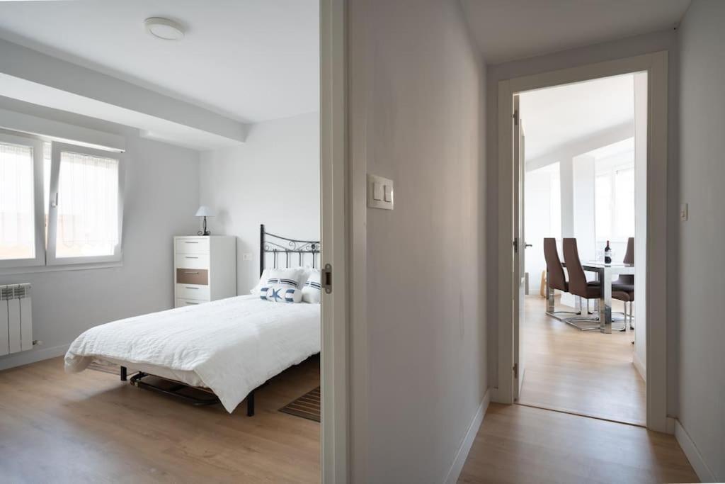 Myhousespain - Moderno Piso Frente Al Mar Gijón Eksteriør billede